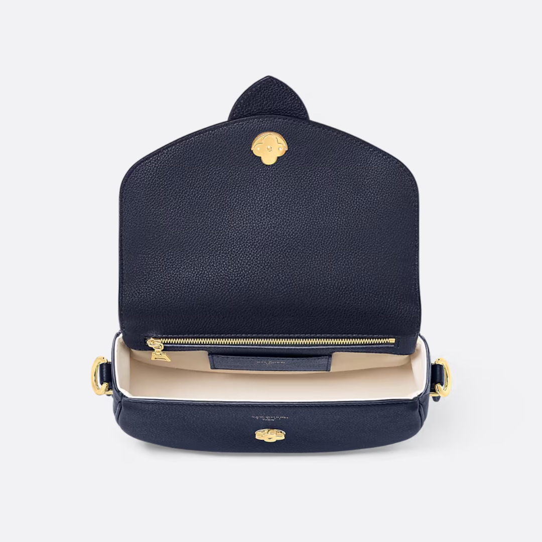 LOUIS VUITTON PONT 9 SOFT MM BAG