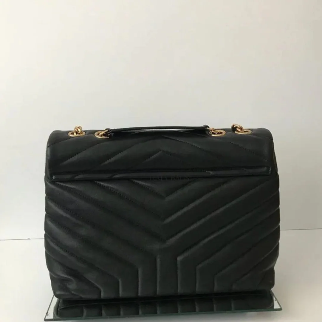 YSL SIGNATURE KIT – LOULOU BAG & OPYUM SANDAL